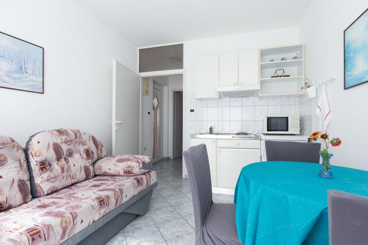 Apartments Krajina Novi Vinodolski Buitenkant foto